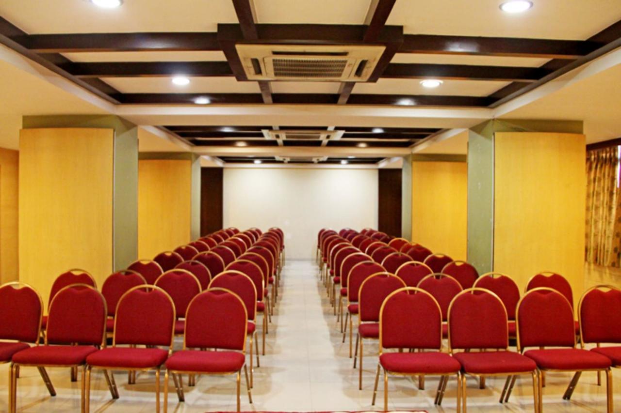 Hotel Parklane Hyderabad Exterior foto